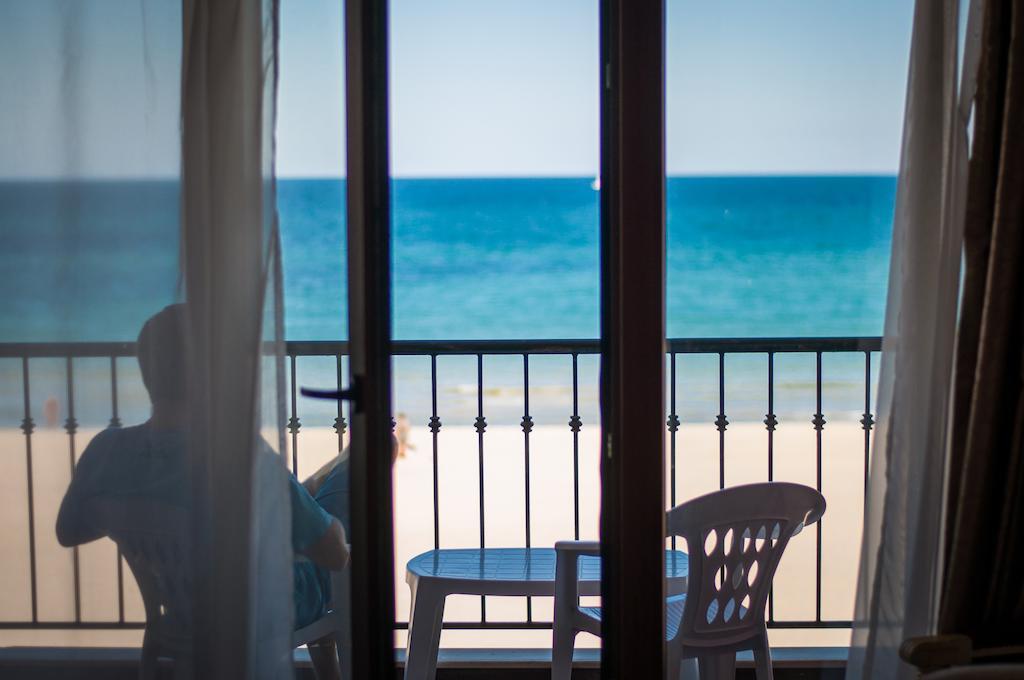 Rocamar Beach Resort Carevo Pokoj fotografie
